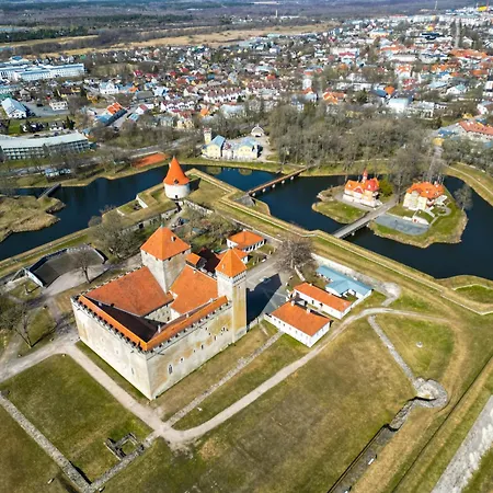 Castle Parkside *